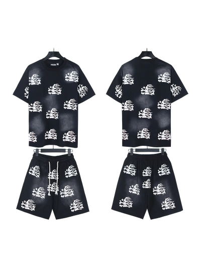 Hellstar T-Shirt and Short Pants Sports Suit 10 01