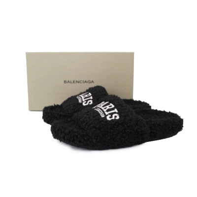 Balenciaga Furry Slides Black And White Label 01