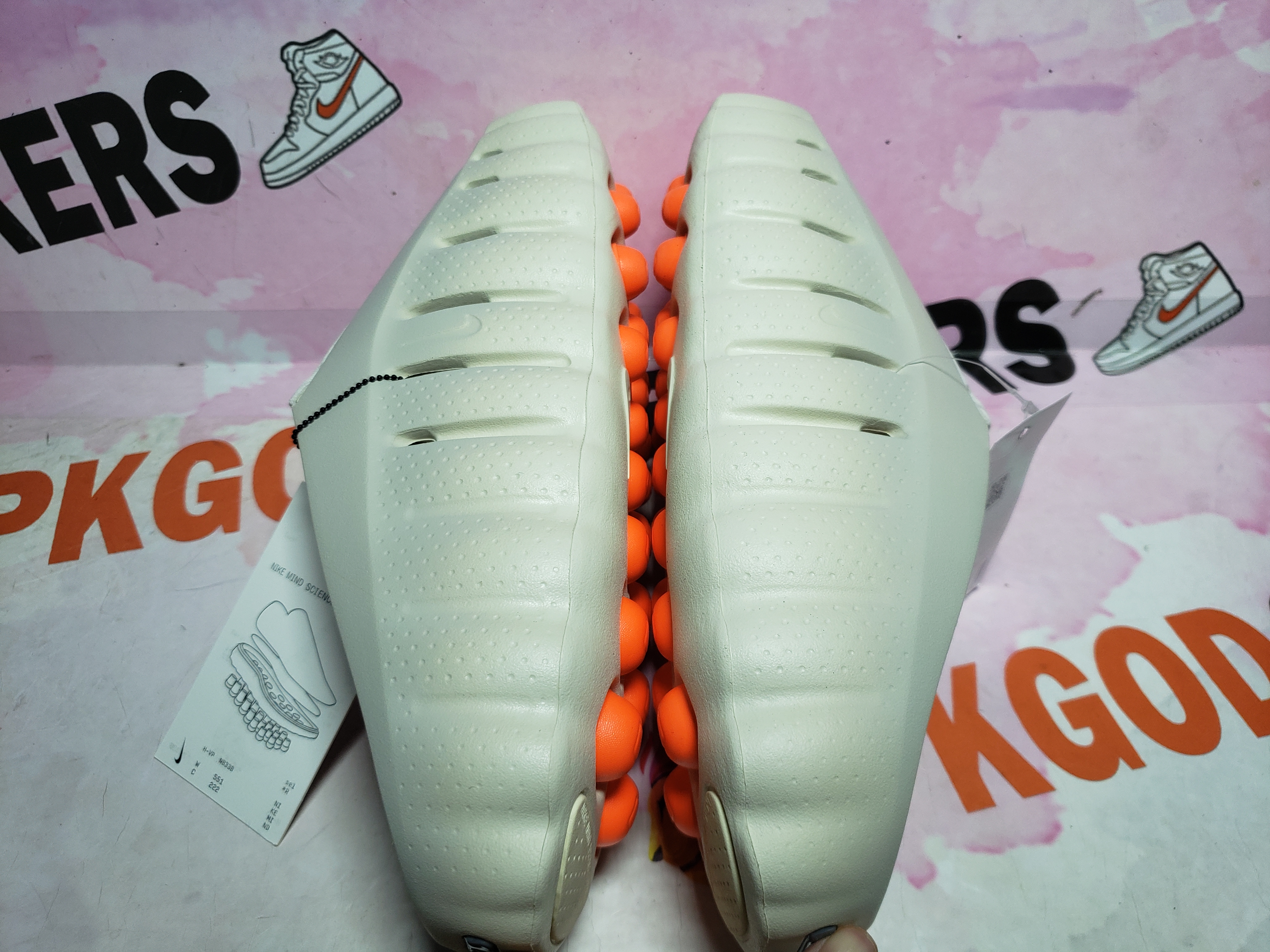 Mind 001 Slide Light Bone HQ4307-002