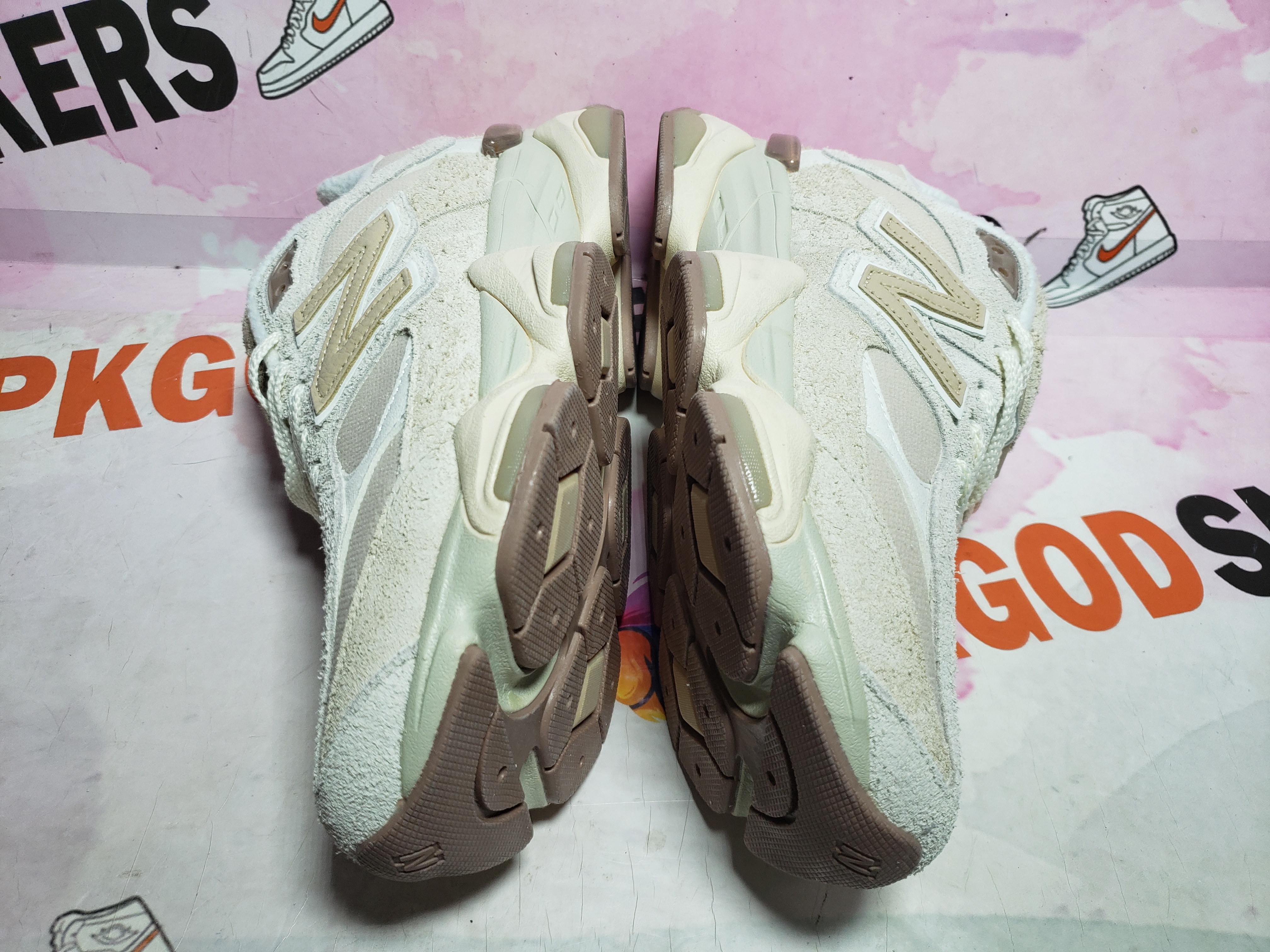 OG New Balance 9060 Bisque Sea Salt U9060CCB