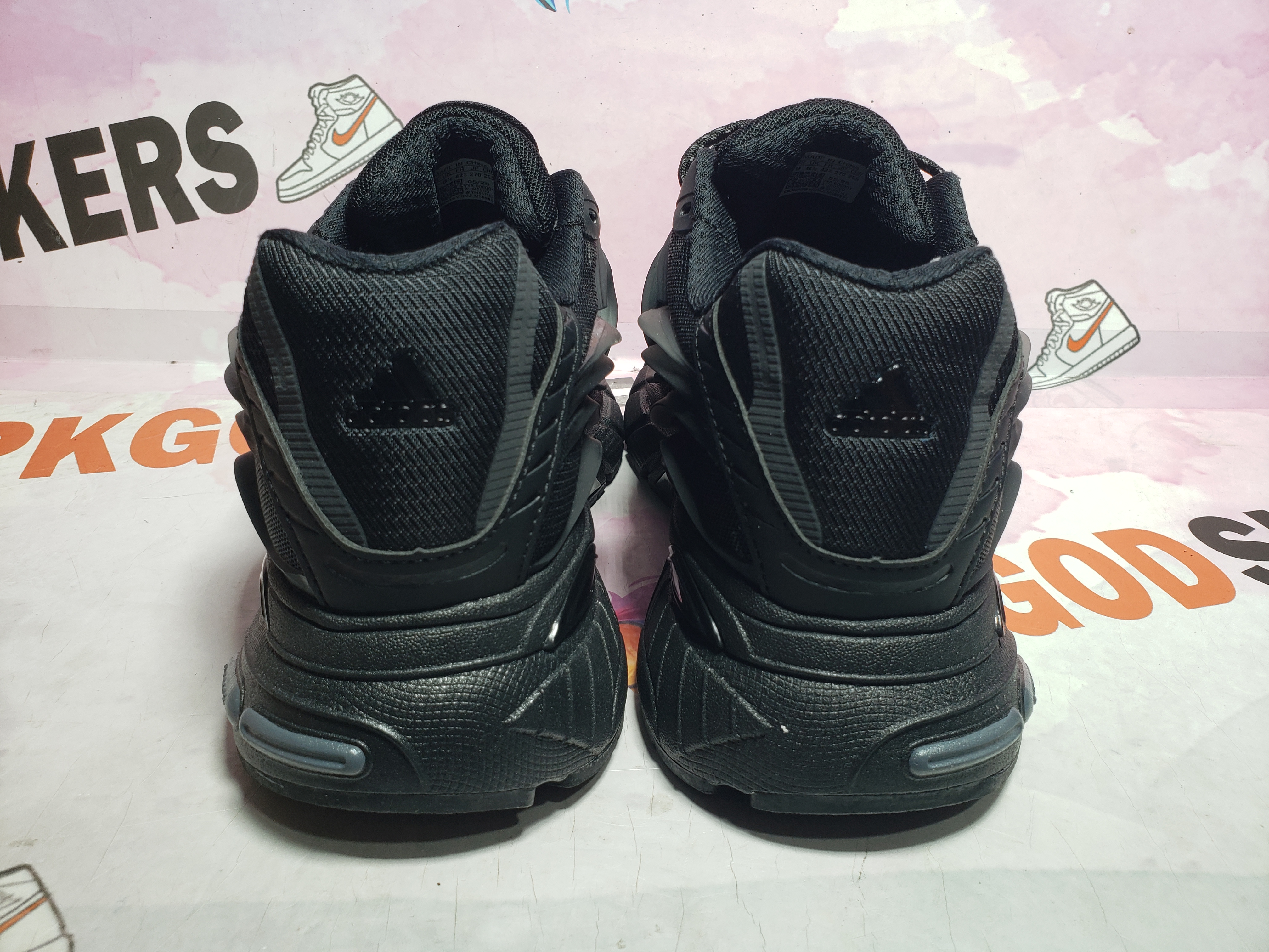 PKGoden Pharrell x VIRGINIA x adidas Adistar Jellyfish Black JP9264