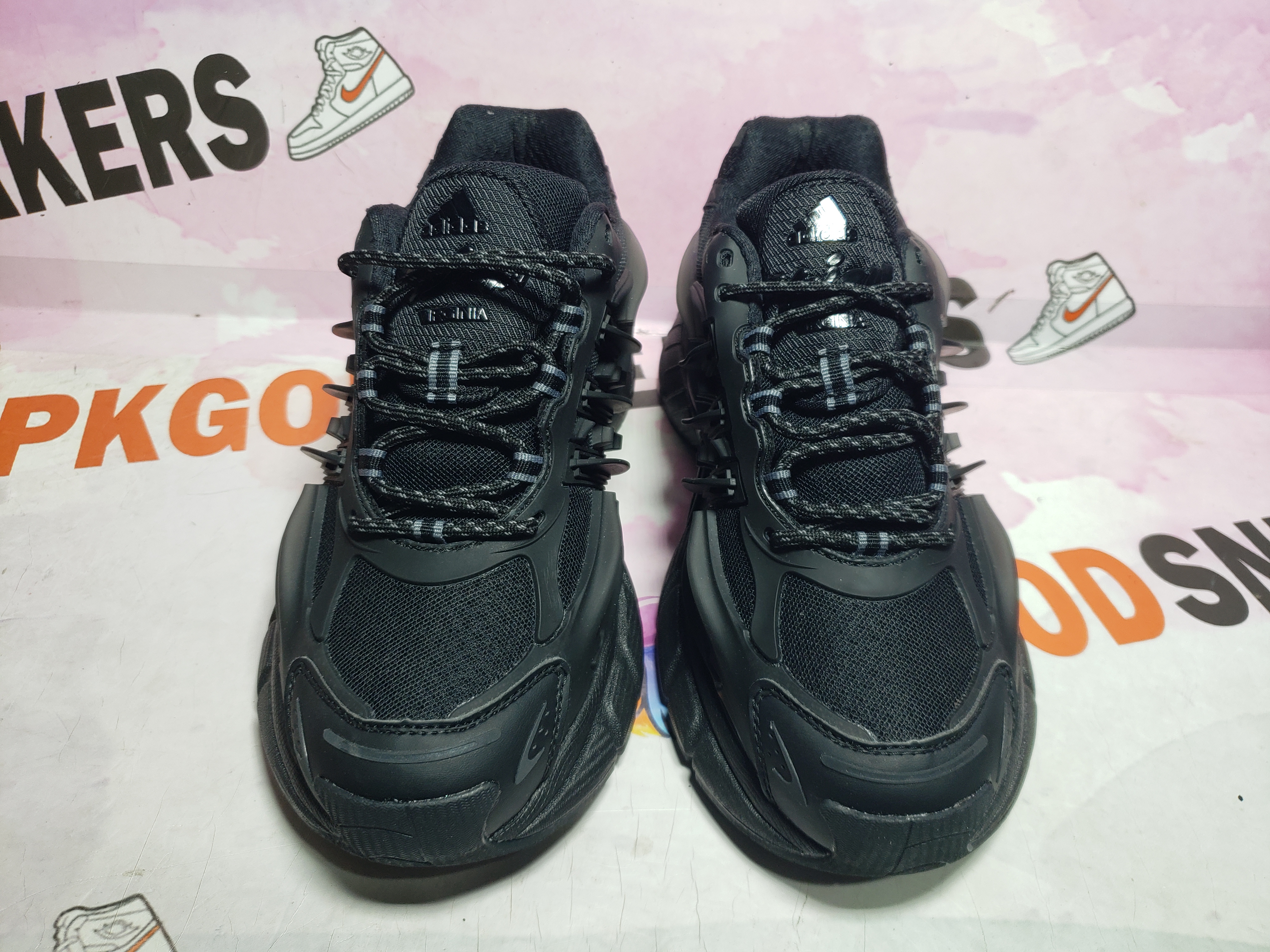 PKGoden Pharrell x VIRGINIA x adidas Adistar Jellyfish Black JP9264