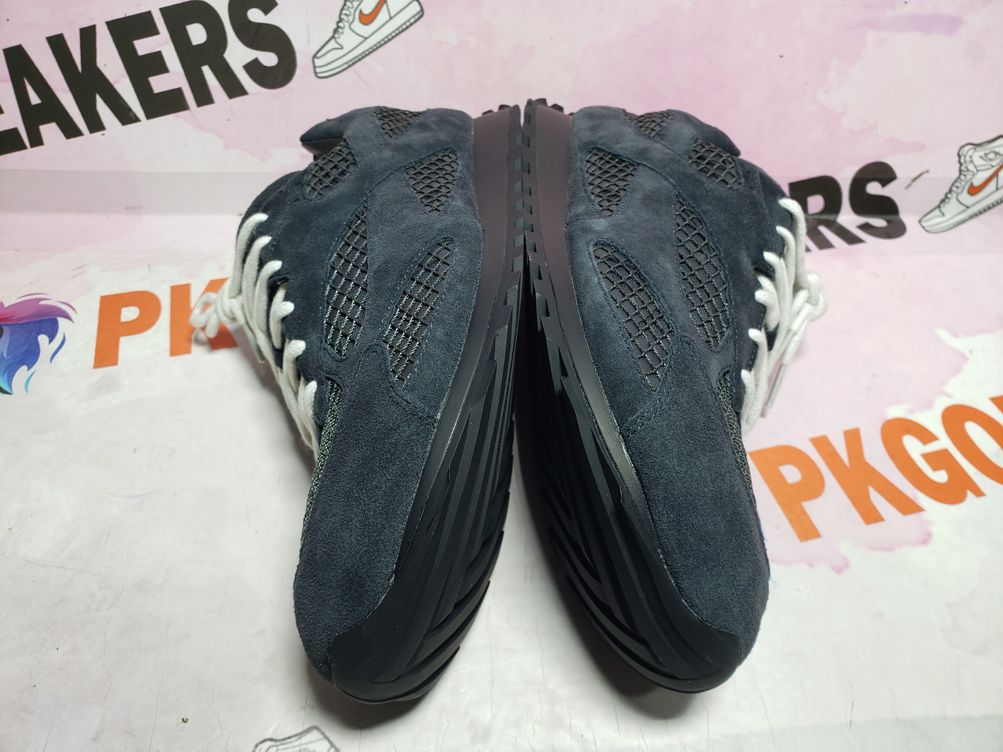 PKGoden Bottega Veneta Orbit Black Suede