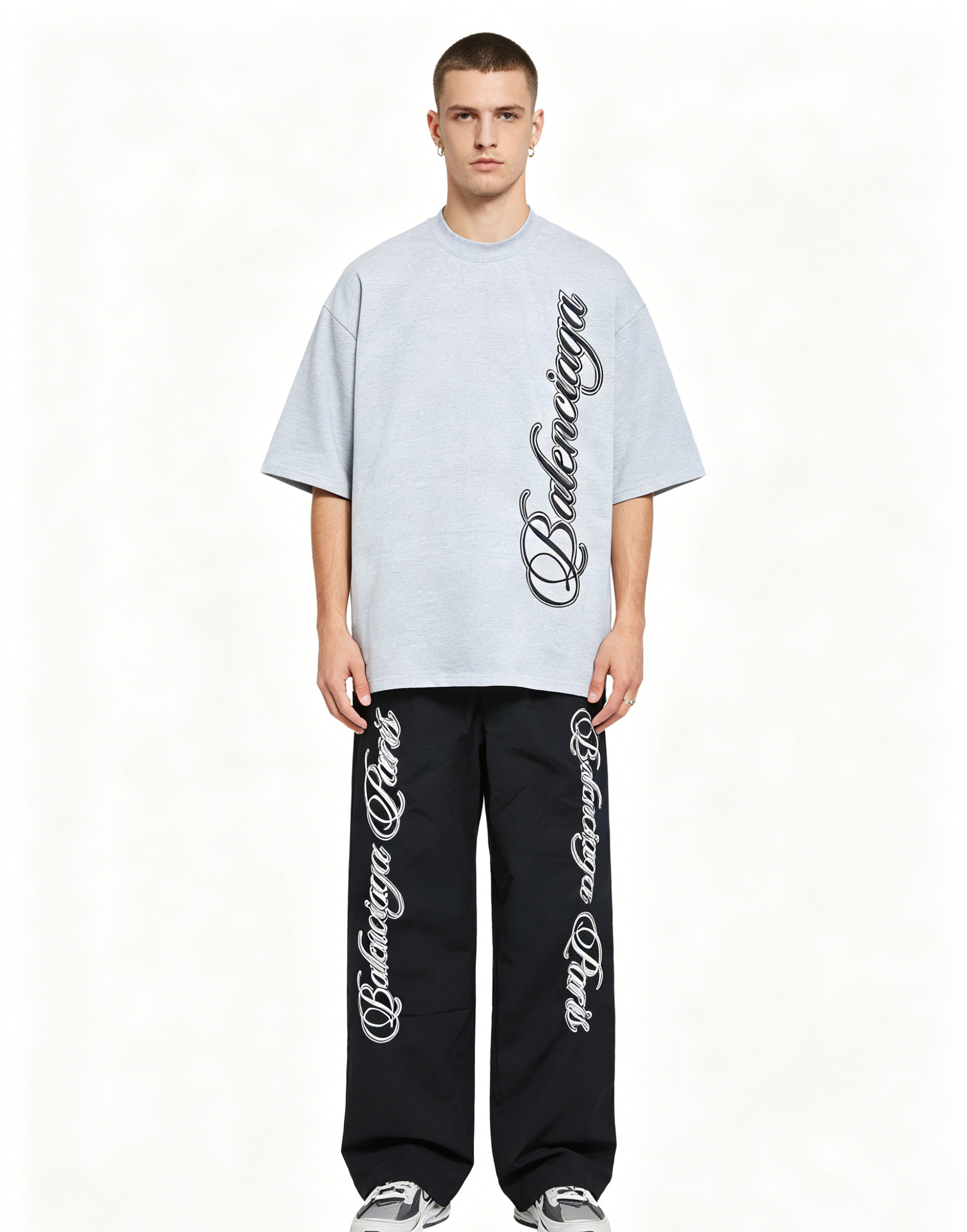 Balenciaga Calligraphy Embroidered T-Shirt h17016 and 26SS sport pants h23016 Suit