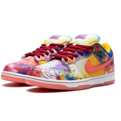 GET SB Dunk Low Futura Laboratories Sunblush Friends and Family 02