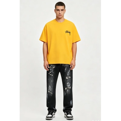Stussy T-shirt XB974 and Dsquared2 Jeans 2017 Suit 01