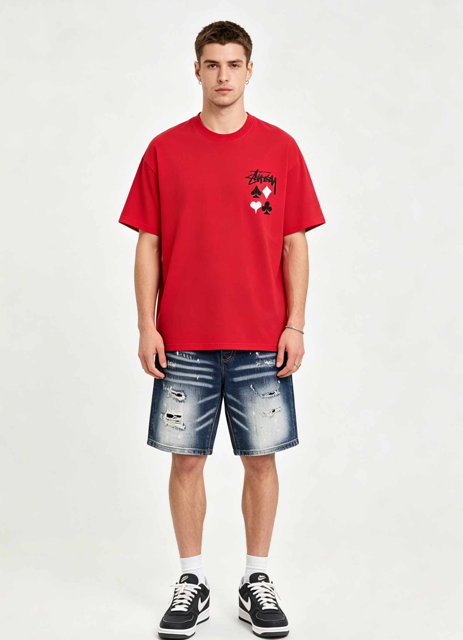 Stussy T-shirt XB980 and Dsquared2 Jeans Shorts 2053 Suit