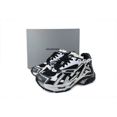 PKGoden Balenciaga Runner LED Black White 677403 W3RB2 9010 02