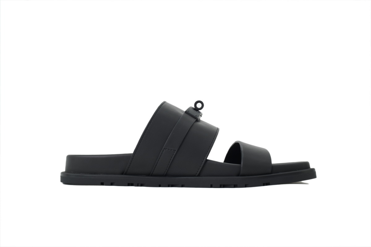 Hermes Flat-fronted Single-row Slippers Pure Black