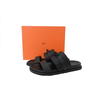 Hermes Flat-fronted Single-row Slippers Pure Black Lychee buttons 01