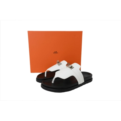 Hermes Flat-fronted Thong sandals Slippers White 01