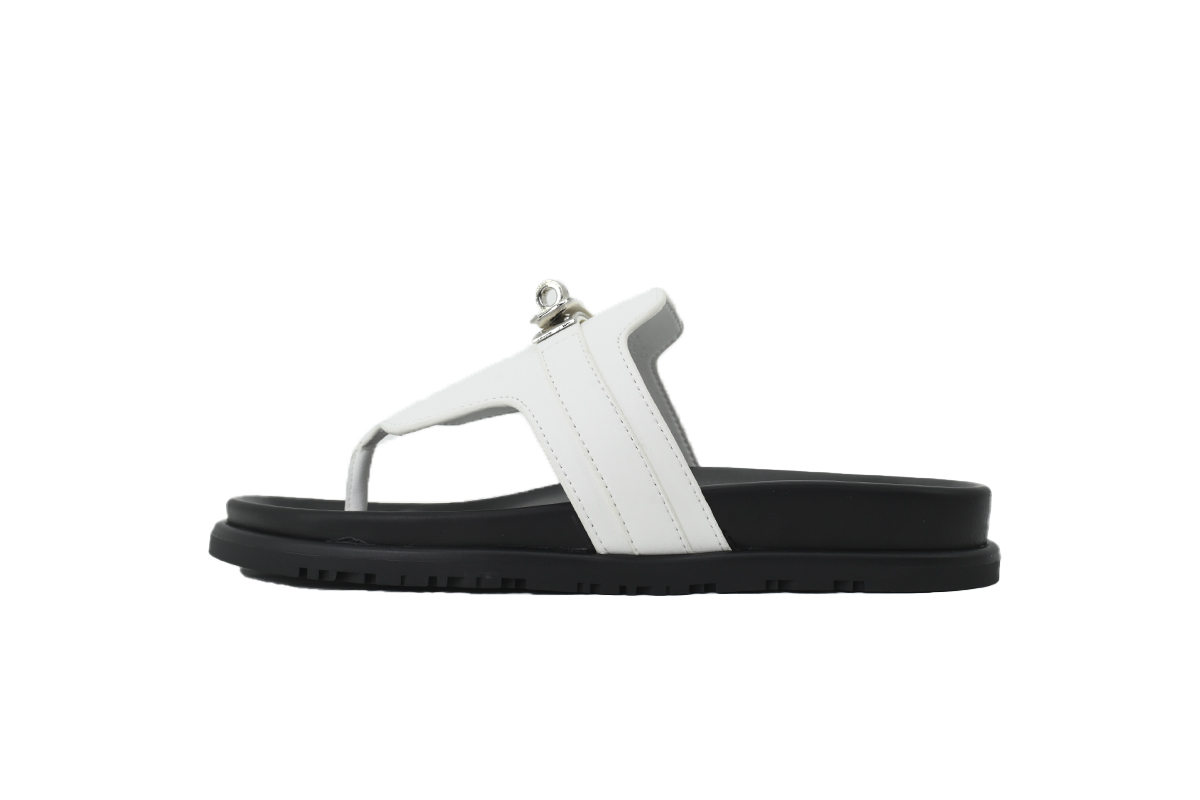 Hermes Flat-fronted Thong sandals Slippers White