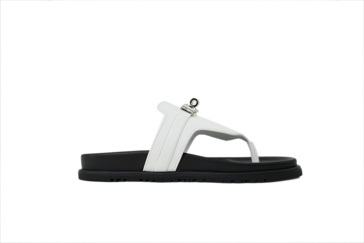 Hermes Flat-fronted Thong sandals Slippers White