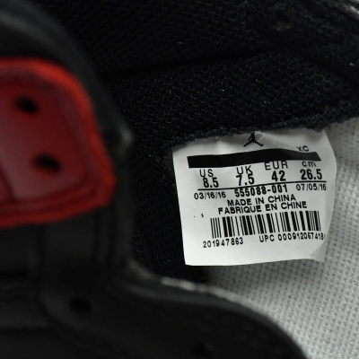 Air Jordan 1 Retro High 'Breds Banned'