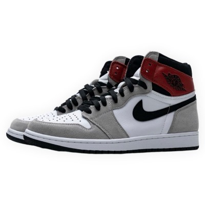 Air Jordan 1 Retro High 'Light Smoke Grey'