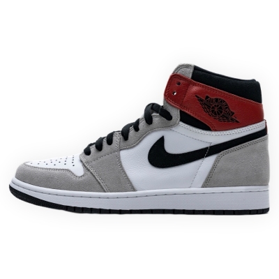 Air Jordan 1 Retro High 'Light Smoke Grey'