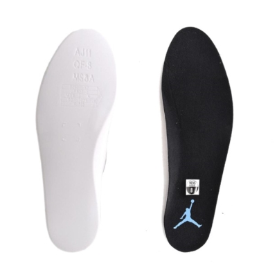 Buy Air Jordan 4 Retro University Blue CT8527-400 - Stockxbest.com