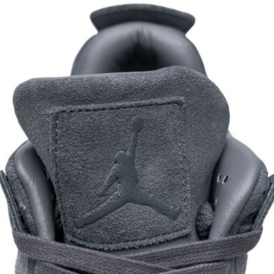 Buy Air Jordan 4 Retro x Kaws 930155-003 - Stockxbest.com