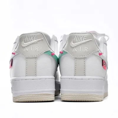 Buy Nike Air Force 1 Low 07 LX DX6061-111 - Stockxbest.com