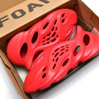 Buy adidas Yeezy Foam RNNR Vermillion GW3355 - Stockxbest.com