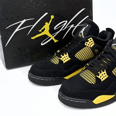 Air Jordan 4 Retro 'Thunder' (2023)