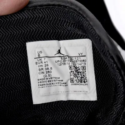 Air Jordan 1 Mid 'Alternate Think 16'