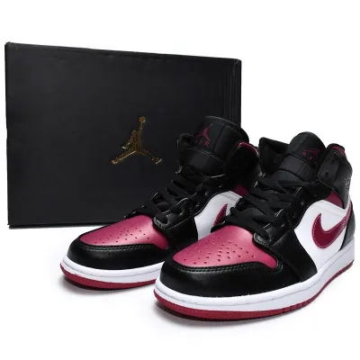 Air Jordan 1 Mid 'Bred Toe'