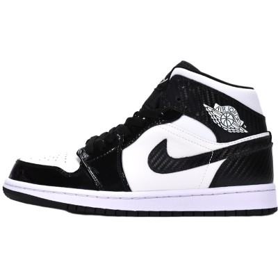 Air Jordan 1 Mid 'Carbon Fiber'