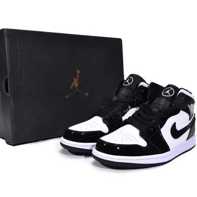 Air Jordan 1 Mid 'Carbon Fiber'
