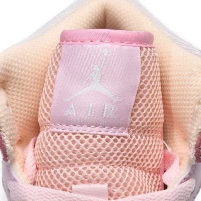 Air Jordan 1 Mid 'Digital Pink'