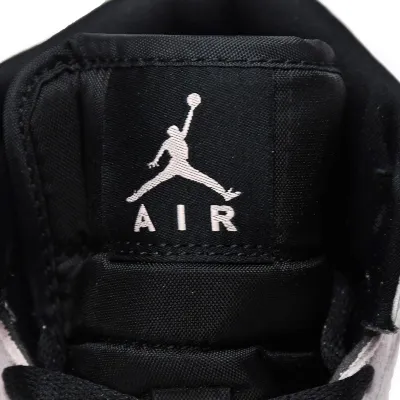 Air Jordan 1 Mid 'Dirty Powder Iridescent'