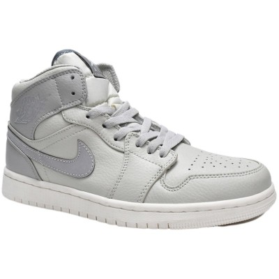 Air Jordan 1 Mid 'Light Bone'