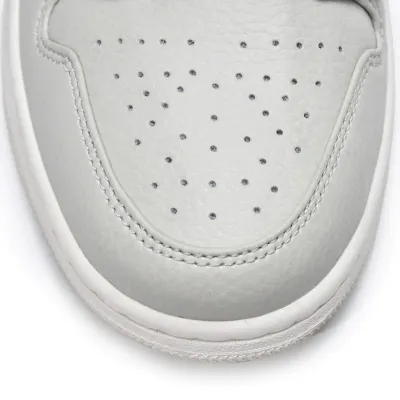 Air Jordan 1 Mid 'Light Bone'