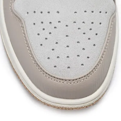 Air Jordan 1 Mid 'Milan'