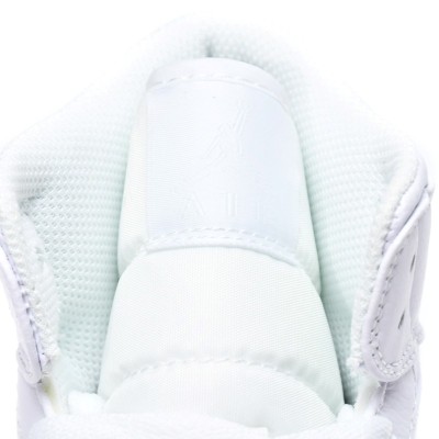 Air Jordan 1 Mid 'Triple White'