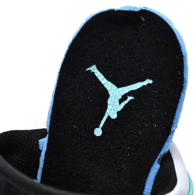 Air Jordan 1 Mid 'Tropical Twist Igloo'