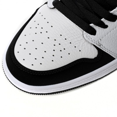 Air Jordan 1 Mid 'White Black'
