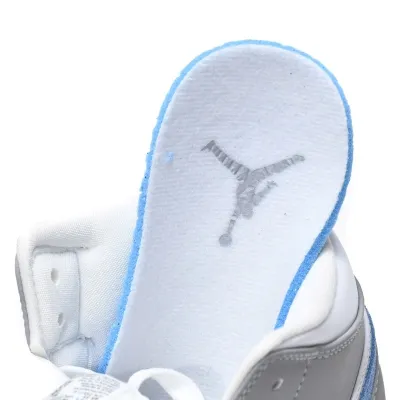 Air Jordan 1 Mid 'Wolf Grey Aluminum' (Women's)
