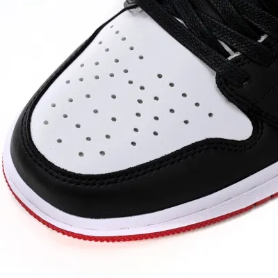 Air Jordan 1 Retro Low OG 'Black Toe'