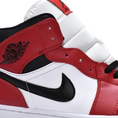 Air Jordan 1 Mid 'Chicago Black Toe'