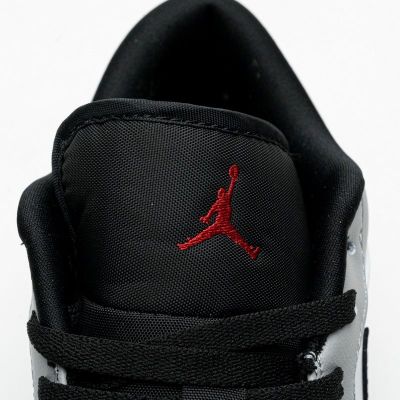 Air Jordan 1 Low 'Light Smoke Grey'