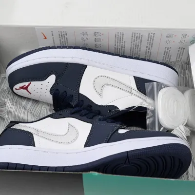 Air Jordan 1 Low SB 'Midnight Navy'