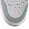 Air Jordan 1 Low SE 'New Emerald'