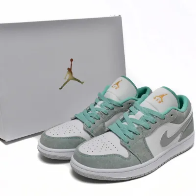 Air Jordan 1 Low SE 'New Emerald'