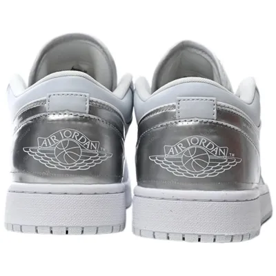 Air Jordan 1 Low SE 'Tear Away Silver'