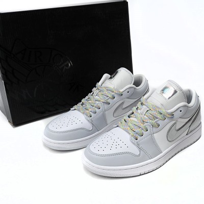 Air Jordan 1 Low SE 'Tear Away Silver'