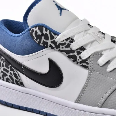 Air Jordan 1 Low SE 'True Blue'