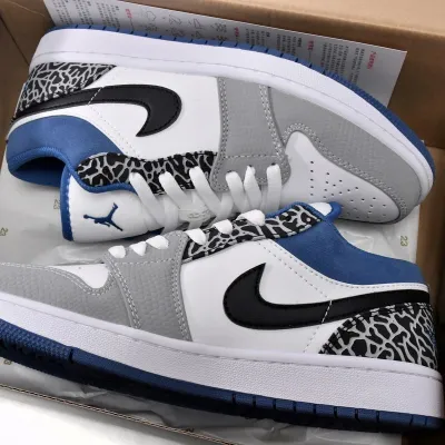 Air Jordan 1 Low SE 'True Blue'