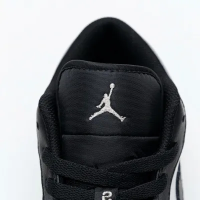 Air Jordan 1 Low 'Grey Toe'