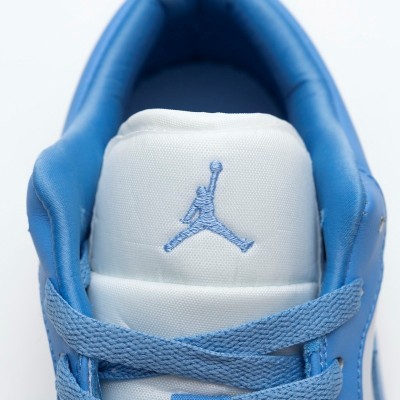 Air Jordan 1 Low 'UNC' 